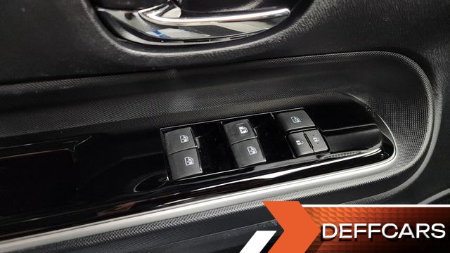 Toyota PRIUS 1.5 купить на сайте DeffCars