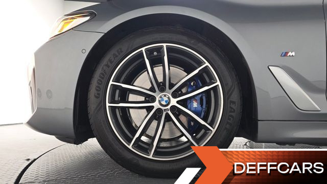 BMW 5-SERIES 520i M Sport купить на сайте DeffCars