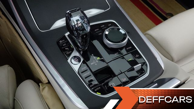 BMW X7 xDrive 40i Design Pure Excellence 6-Seater купить на сайте DeffCars