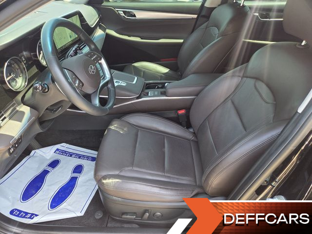Hyundai GRANDEUR 2.5 Premium Choice купить на сайте DeffCars