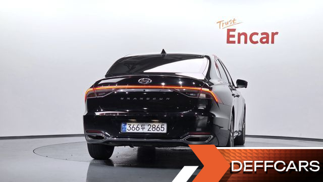 Hyundai GRANDEUR 3.3 Le Blanc купить на сайте DeffCars