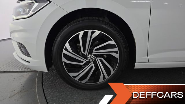Volkswagen JETTA 1.4 TSI Prestige купить на сайте DeffCars