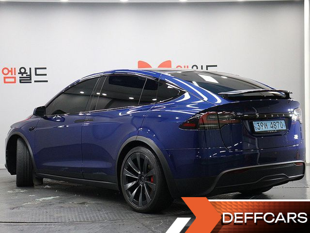 Tesla MODEL X Plaid купить на сайте DeffCars