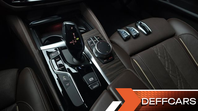 BMW 5-SERIES 520d M Sport Package Plus купить на сайте DeffCars