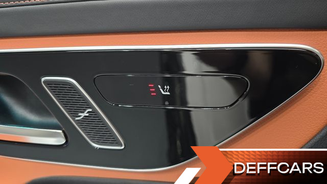Mercedes GLC-CLASS GLC300 4MATIC AMG Line купить на сайте DeffCars