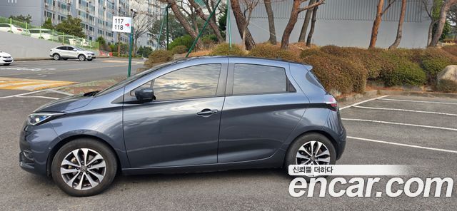 Renault-KoreaSamsung ZOE Intens Eco купить на сайте DeffCars