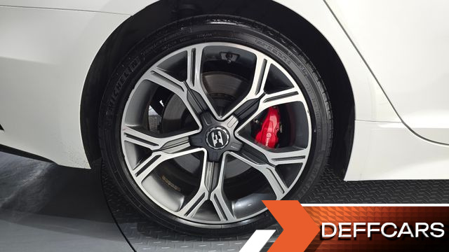 Kia STINGER 2.0 Turbo AWD Platinum купить на сайте DeffCars