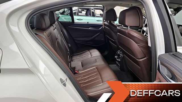 BMW 5-SERIES 530e Luxury купить на сайте DeffCars