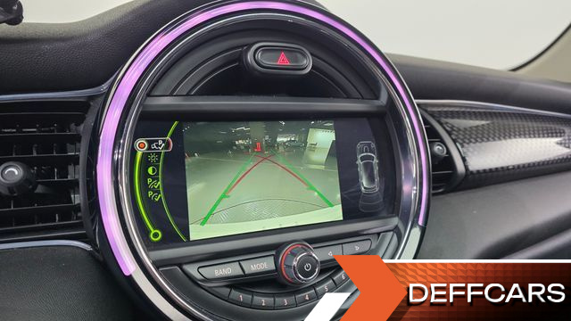 Mini COOPER 5Door Standard 3rd купить на сайте DeffCars