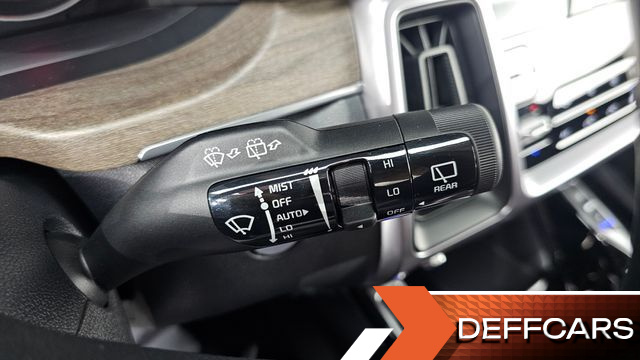 Kia SORENTO Diesel 2.2 4WD Prestige купить на сайте DeffCars