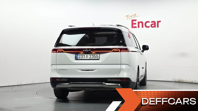 Kia CARNIVAL Gasoline 9-Seater Signature купить на сайте DeffCars