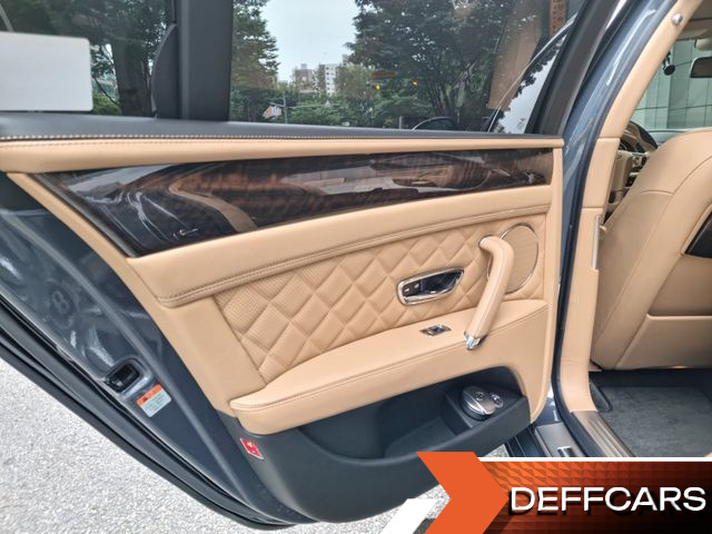Bentley FLYING SPUR 4.0 S купить на сайте DeffCars