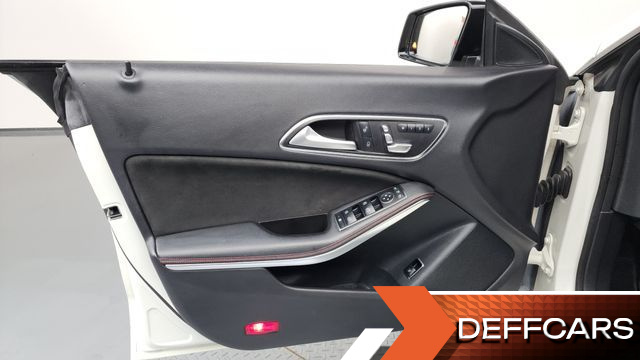 Mercedes CLA-CLASS CLA250 4MATIC AMG Line купить на сайте DeffCars