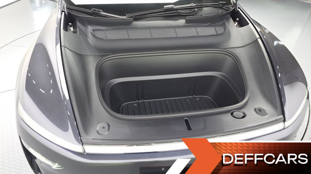 Tesla MODEL Y L Long Range AWD купить на сайте DeffCars