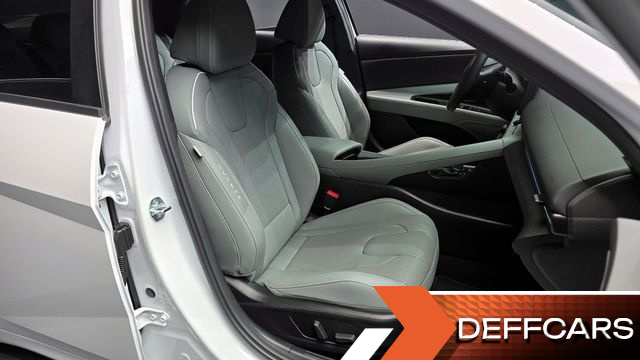 Hyundai AVANTE 1.6 Inspiration купить на сайте DeffCars