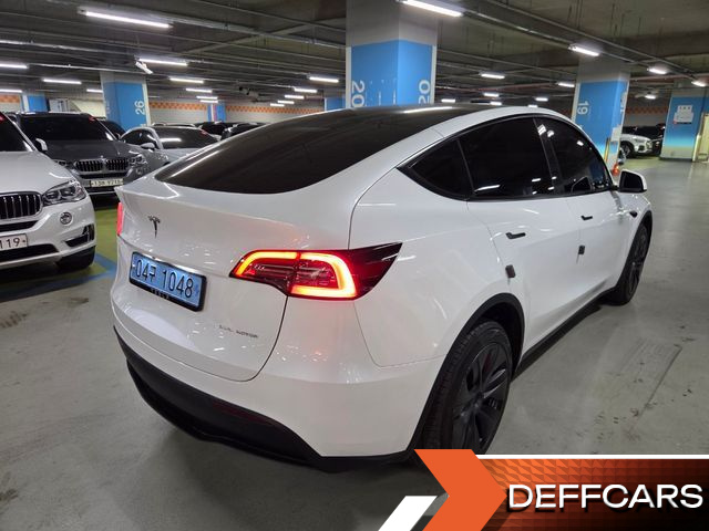 Tesla MODEL Y Long Range AWD купить на сайте DeffCars