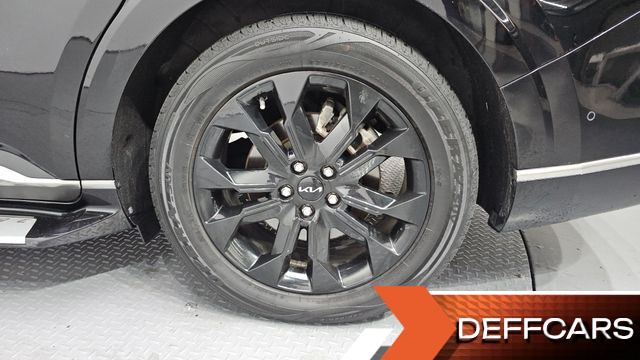 Kia CARNIVAL Gasoline 9-Seater Hi-Limousine Signature купить на сайте DeffCars