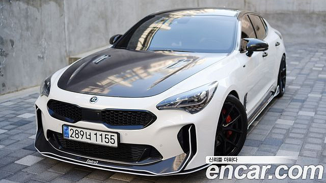 Kia STINGER 3.3 Turbo 2WD GT купить на сайте DeffCars