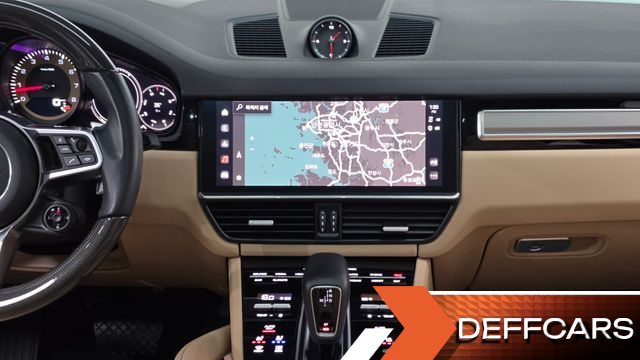 Porsche CAYENNE 3.0 PLATINUM EDITION купить на сайте DeffCars