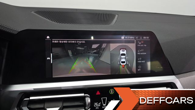 BMW 3-SERIES 320i M Sport купить на сайте DeffCars