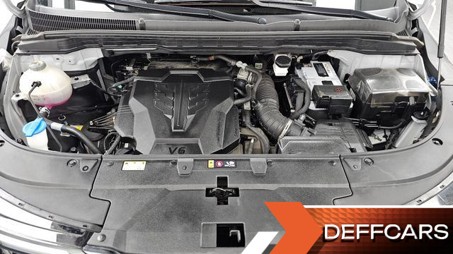 Kia CARNIVAL Gasoline 9-Seater Prestige купить на сайте DeffCars