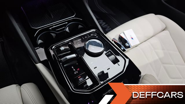 BMW 5-SERIES 520i M Sport купить на сайте DeffCars