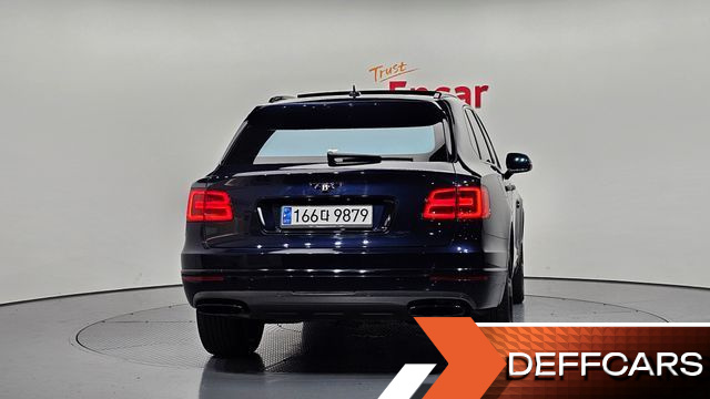 Bentley BENTAYGA 6.0 W12 купить на сайте DeffCars