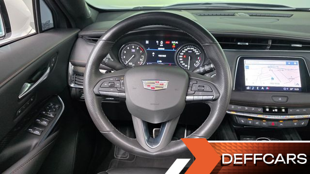 Cadillac XT4 2.0 Sport AWD купить на сайте DeffCars