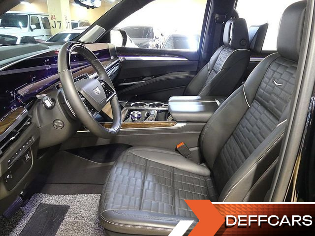 Cadillac ESCALADE 6.2 Sports Platinum купить на сайте DeffCars