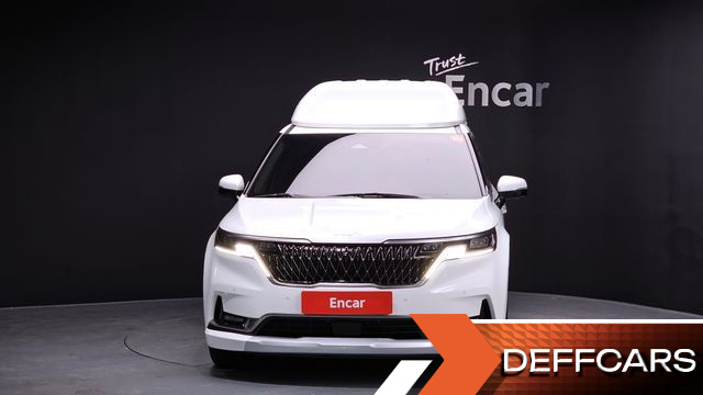 Kia CARNIVAL Gasoline 9-Seater Hi-Limousine Signature купить на сайте DeffCars