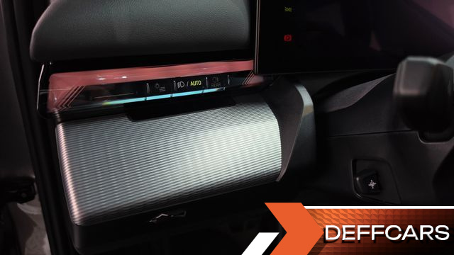 BMW 5-SERIES 520i M Sport купить на сайте DeffCars
