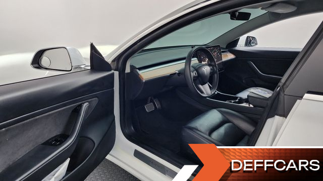 Tesla MODEL 3 Long Range AWD купить на сайте DeffCars