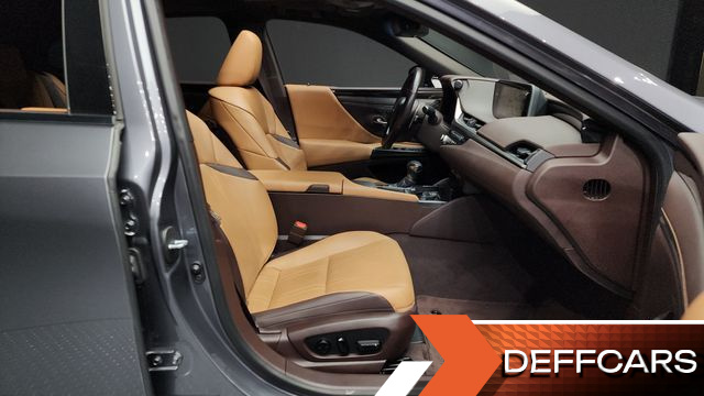 Lexus ES Luxury Plus купить на сайте DeffCars