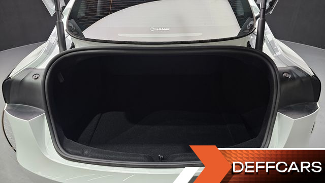 Tesla MODEL 3 RWD купить на сайте DeffCars