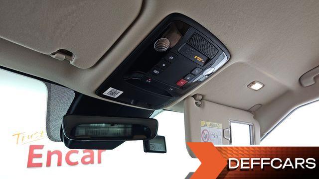 Kia CARNIVAL 9-Seater Noblesse купить на сайте DeffCars