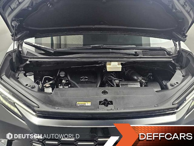 Lexus LM 500h Executive купить на сайте DeffCars