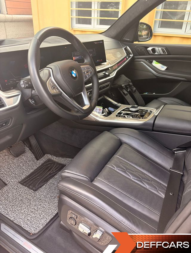 BMW X7 xDrive 40i Design Pure Excellence 7-Seater купить на сайте DeffCars