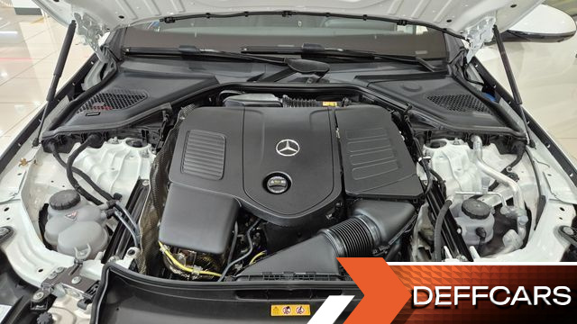 Mercedes E-CLASS E300 4MATIC Exclusive купить на сайте DeffCars