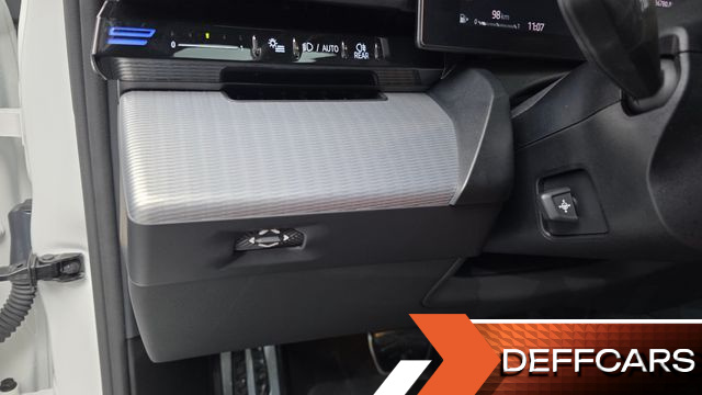 BMW 5-SERIES 530i xDrive M Sport купить на сайте DeffCars