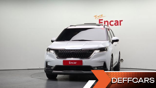 Kia CARNIVAL Gasoline 9-Seater Signature купить на сайте DeffCars