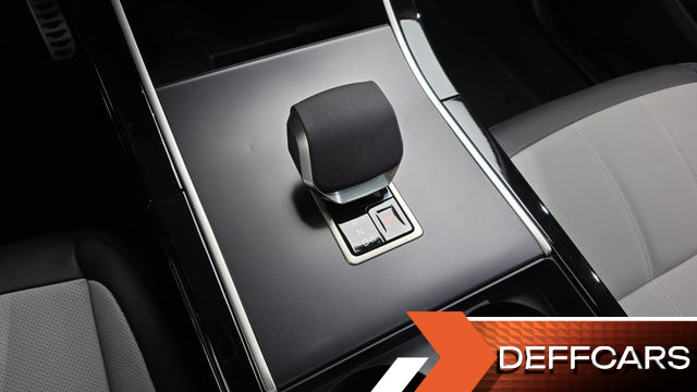 Land Rover RANGE ROVER EVOQUE P250 Dynamic SE купить на сайте DeffCars