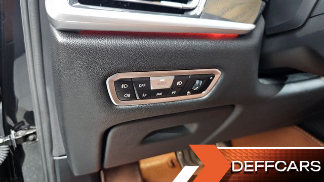 BMW X7 xDrive 30d Design Pure Excellent 6-Seater купить на сайте DeffCars