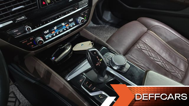 BMW 5-SERIES 530i M Sport Package Plus купить на сайте DeffCars