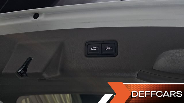Kia CARNIVAL Gasoline 4-Seater Hi-Limousine Signature купить на сайте DeffCars
