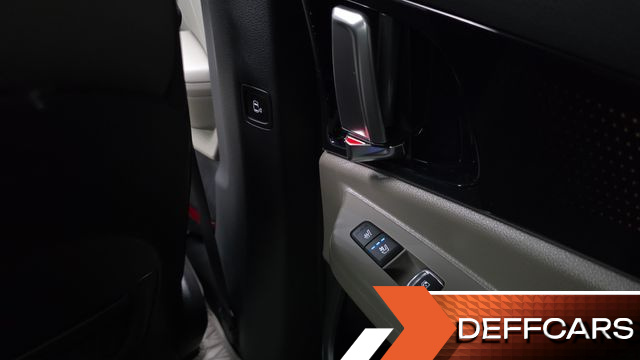 Kia CARNIVAL 7-Seater Gravity купить на сайте DeffCars