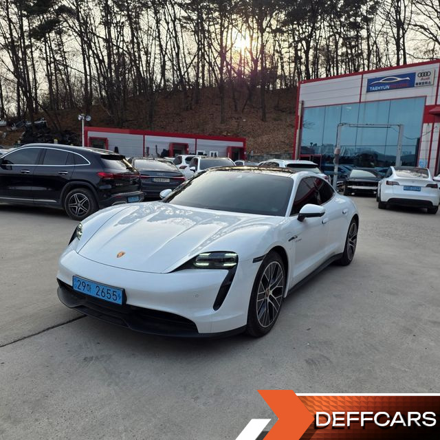 Porsche TAYCAN Base купить на сайте DeffCars