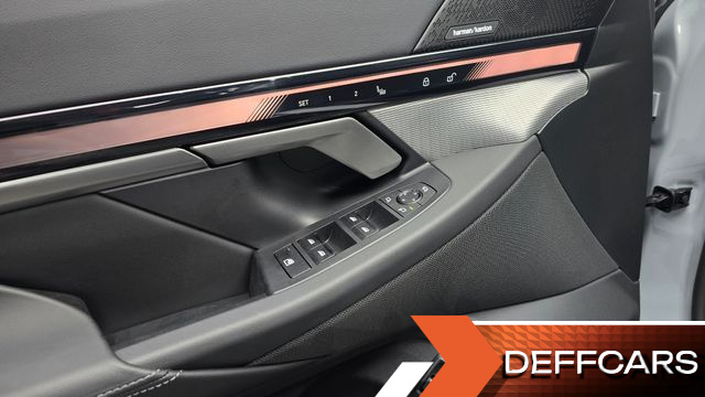 BMW 5-SERIES 520i M Sport купить на сайте DeffCars