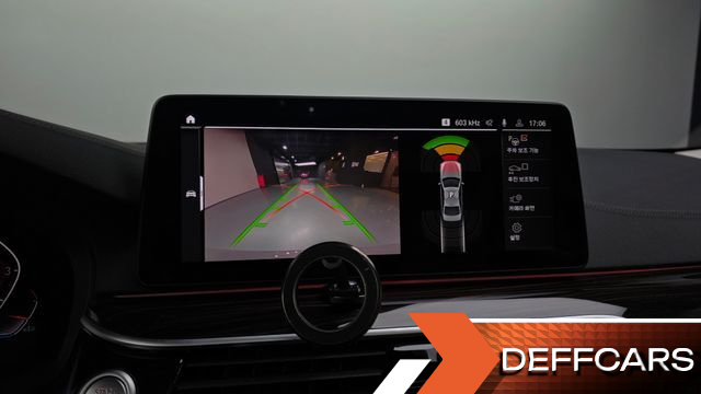 BMW 5-SERIES 520i Luxury купить на сайте DeffCars