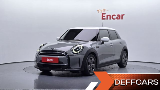 Mini COOPER 5Door Classic Third Generation купить на сайте DeffCars