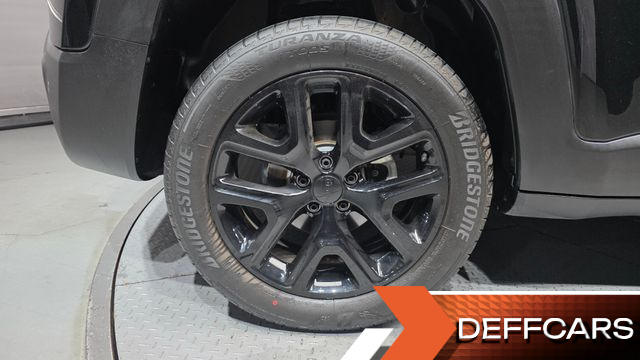 Jeep RENEGADE 1.3 Limited купить на сайте DeffCars